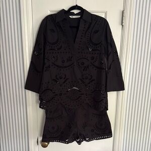 Zara Black Eyelet Set, Medium